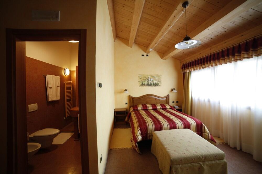 Hotel Sporting San Felice 3*